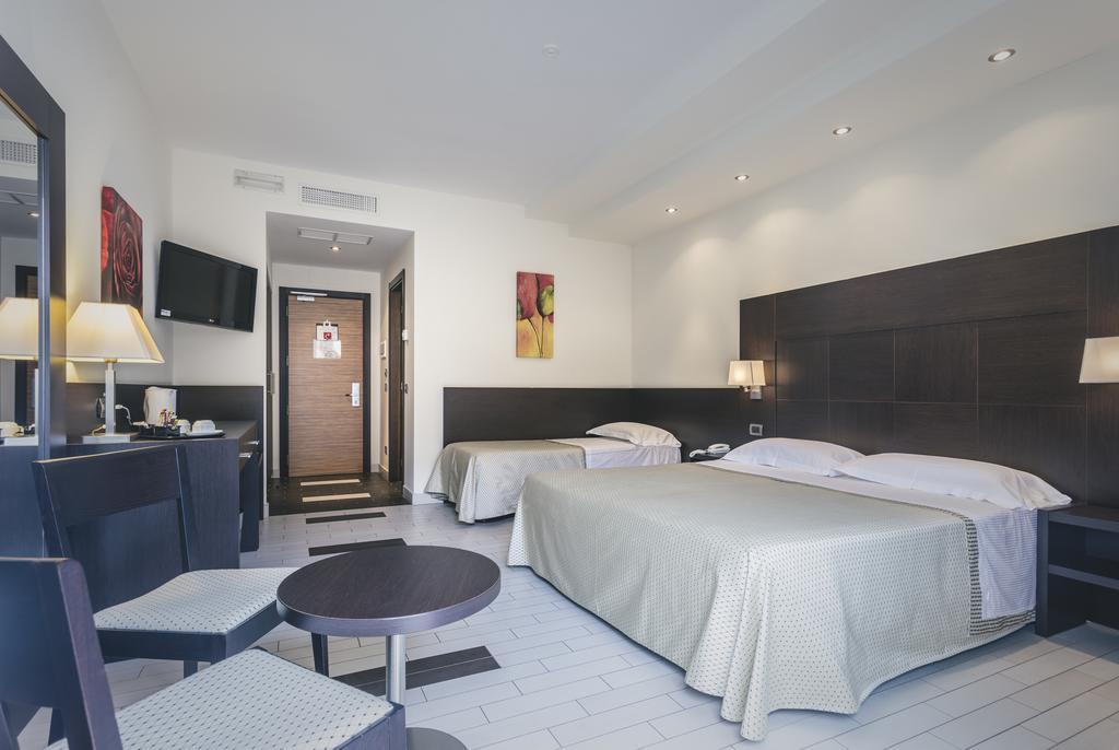 Hotel Principe Residence วาสโต ภายนอก รูปภาพ