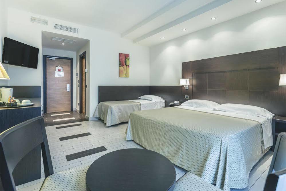 Hotel Principe Residence วาสโต ภายนอก รูปภาพ