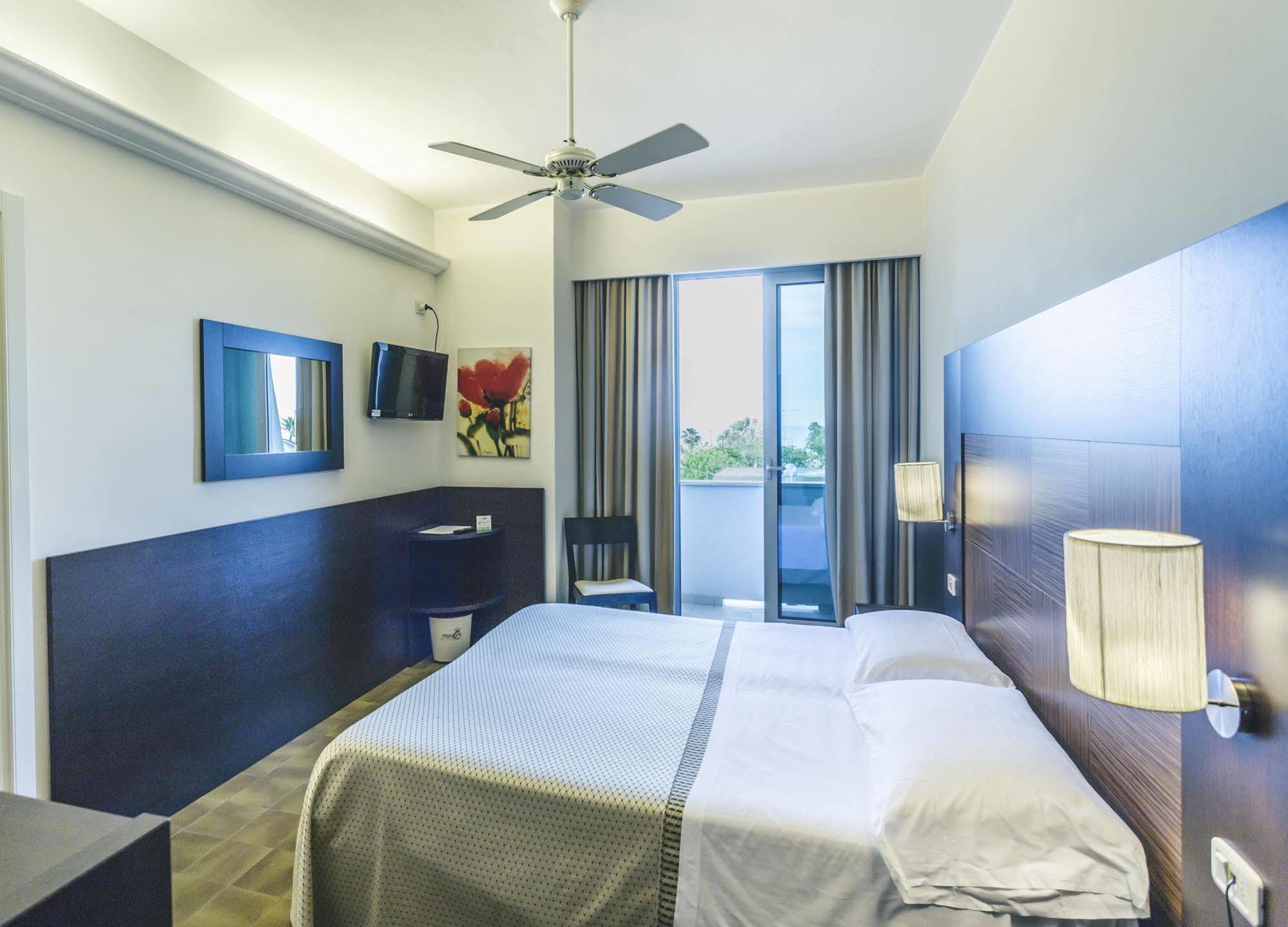 Hotel Principe Residence วาสโต ภายนอก รูปภาพ